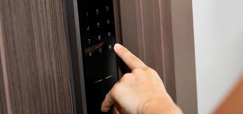 Smart Electric Locks Replacement Services in Wellington, FL