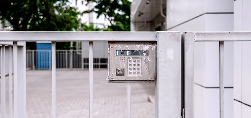 Gate Locks For Metal Gates in Wellington