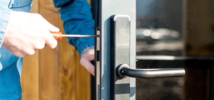 Aluminium Door Lock Replacement in Wellington