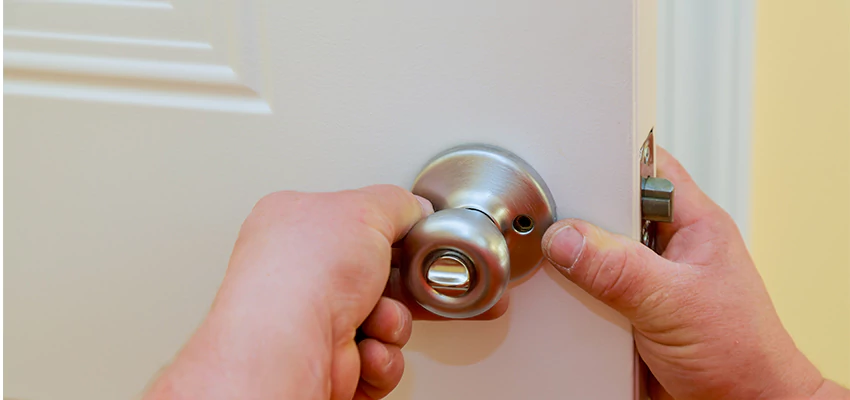 After-hours Locksmith For Lock And Key Installation in Wellington