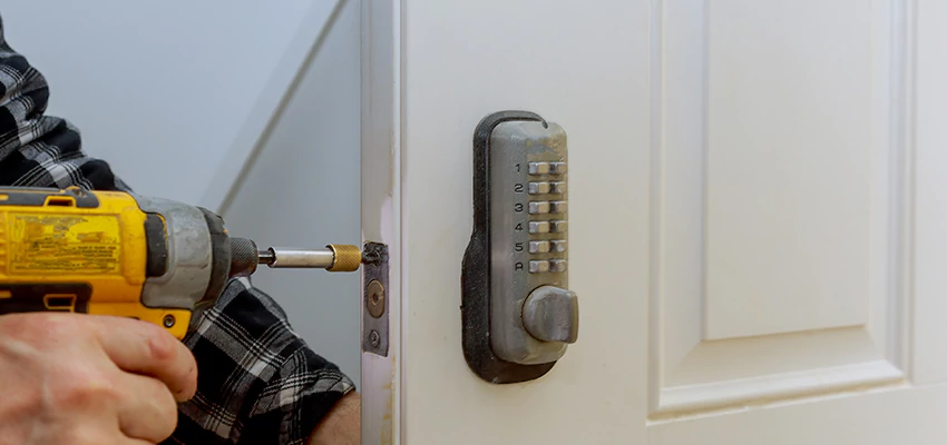 Digital Locks For Home Invasion Prevention in Wellington, FL