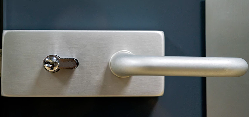 Change Patio Door Locks in Wellington, Florida