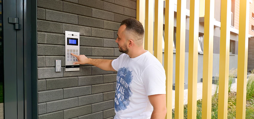 Locksmith Company For Smart Lock System Installation in Wellington, Florida