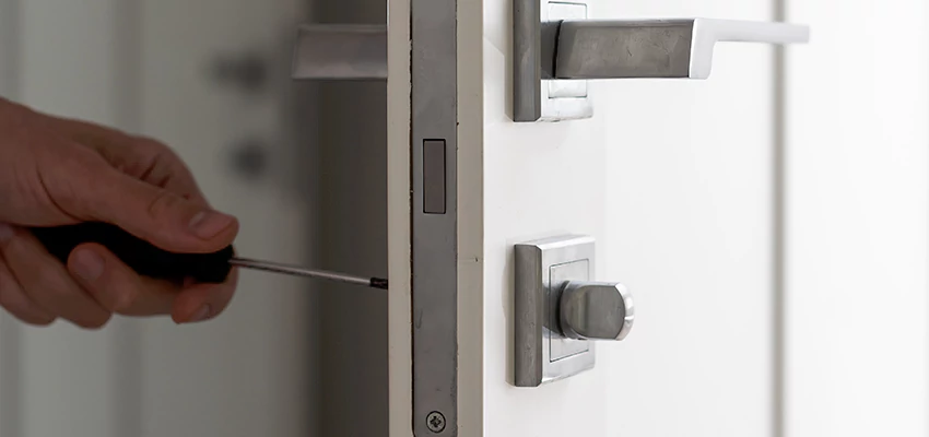 Key Programming Locksmith Open Now in Wellington, Florida